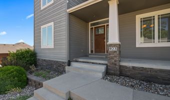 923 S 10th St, Adel, IA 50003