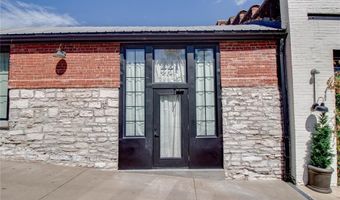 309 Wall St, Alton, IL 62002