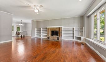 20 Munster Dr, Bella Vista, AR 72715