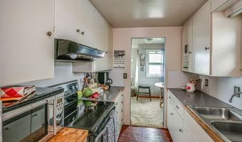 496 HAMBURG Ave, Astoria, OR 97103
