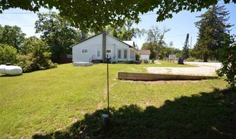 5924 Elm St, Alba, MI 49611