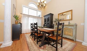 121 Sea Green Dr 121, Berlin, CT 06037