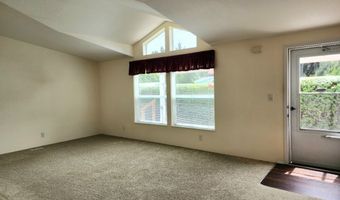 255 SE 15TH St, Bandon, OR 97411