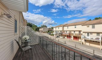 9 Stonegate Ln, Derry, NH 03038