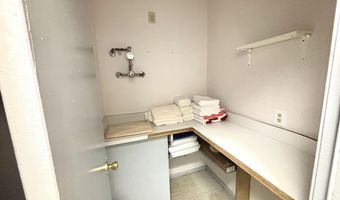 355 Route 9 Blvd 4, Bayville, NJ 08721