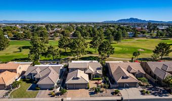 5733 S AMBERWOOD Dr, Chandler, AZ 85248