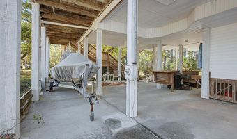 214 HARBOR Cir, Alligator Point, FL 32346