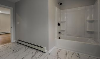 27 Washington St, Ashland, NH 03217