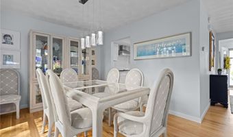 14 Fox Dr 14, Narragansett, RI 02882