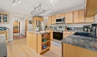 795 Fox Hill Ct, Boulder, CO 80303