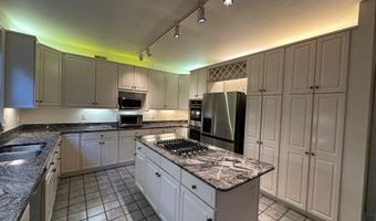 5509 THORNBUSH Ct, Bethesda, MD 20814