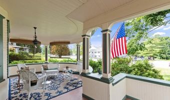 124 Elm St, Bennington, VT 05201