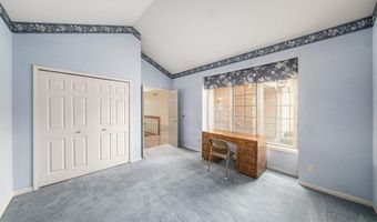 1989 Stonebridge Dr N, Ann Arbor, MI 48108