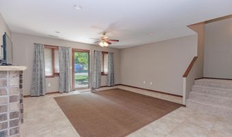 342 Benit Dr #4, Arnolds Park, IA 51331