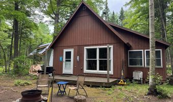 6 Maple Dr, Abbot, ME 04406