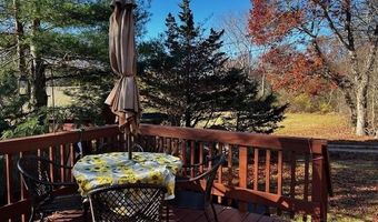 61 Ridgewood Rd, Charlestown, RI 02813