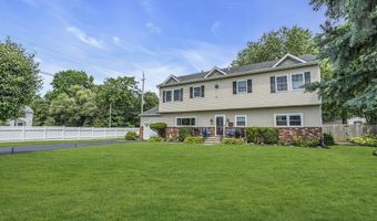 551 Chester Pkwy, Belford, NJ 07718