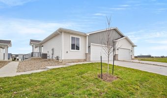 1570 Foxtail Dr SE, Altoona, IA 50009