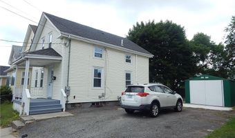 52 Hillwood St, Cranston, RI 02920