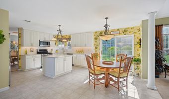 21 Orchid Ln, Barnegat, NJ 08005