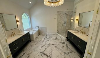 1025 Beacon Hill Xing, Alpharetta, GA 30005