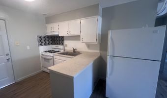 419 Dallas Street SE Unit Apt B, Albuquerque, NM 87108