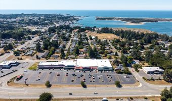 950 NE 1ST St, Bandon, OR 97411