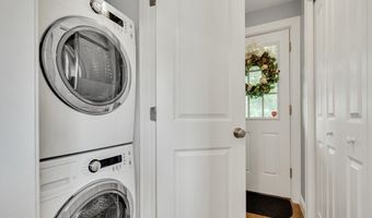 15 Spinney St 1, Boston, MA 02132
