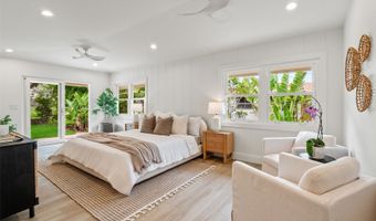 1251 Kainui Dr, Kailua, HI 96734