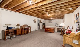 1412 Court St, Adel, IA 50003