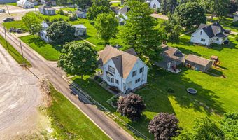 102 S Oak St, Arrowsmith, IL 61722