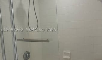 3215 NE 184th St 14406, Aventura, FL 33160