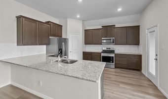 824 Brittany Dr, Anna, TX 75409