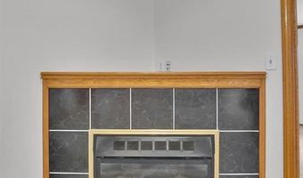 1101 Wendy Ln, Altus, OK 73521