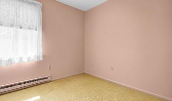 121 Stillwater Rd, Barnegat, NJ 08005