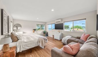 47-12 Nukuwai Pl, Kaneohe, HI 96744