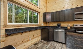 24 Joyful Spgs, Beattyville, KY 41311