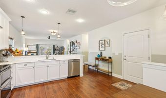 1157 VIOLET St, Atlantic Beach, FL 32233