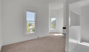 2310 Pacific Ave, Alameda, CA 94501