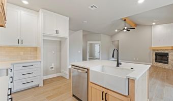 1923 Valley Ranch Rd, Blanchard, OK 73010
