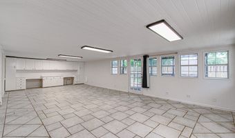 2708 Tallow St, Alvin, TX 77511