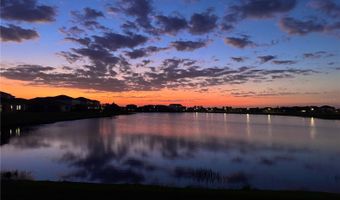 5379 EVERLONG Dr, Apollo Beach, FL 33572