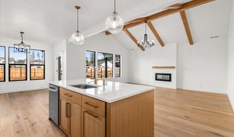 88104 WYMORE Ln, Veneta, OR 97487