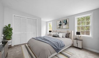 853 Oxford St S, Auburn, MA 01501