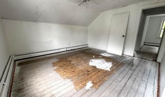 127 Dewey St, Bennington, VT 05201