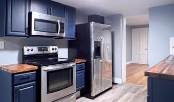 178 Birch St, Bangor, ME 04401