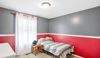 305 E North St, Anna, OH 45302