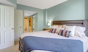 2220 N FAIRFAX Dr 308, Arlington, VA 22201