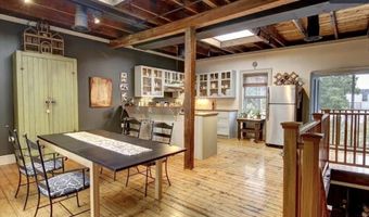 30 Bradford St, Bristol, RI 02809