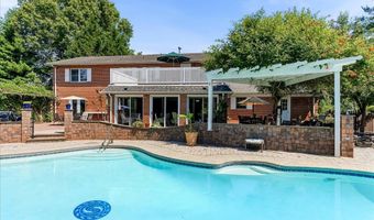 83 CARAVEL Dr, Bear, DE 19701